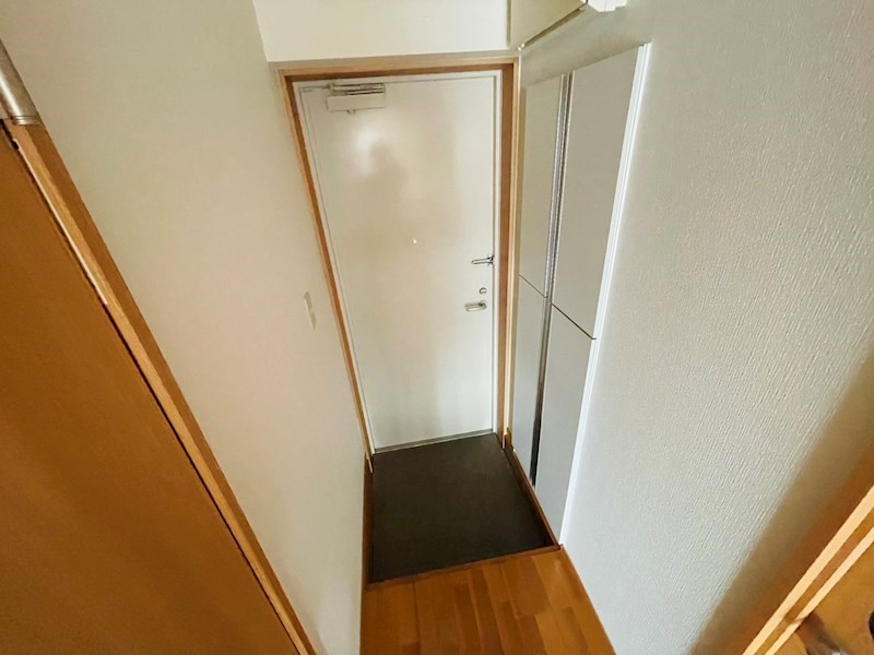 アクロポリス保木間 玄関