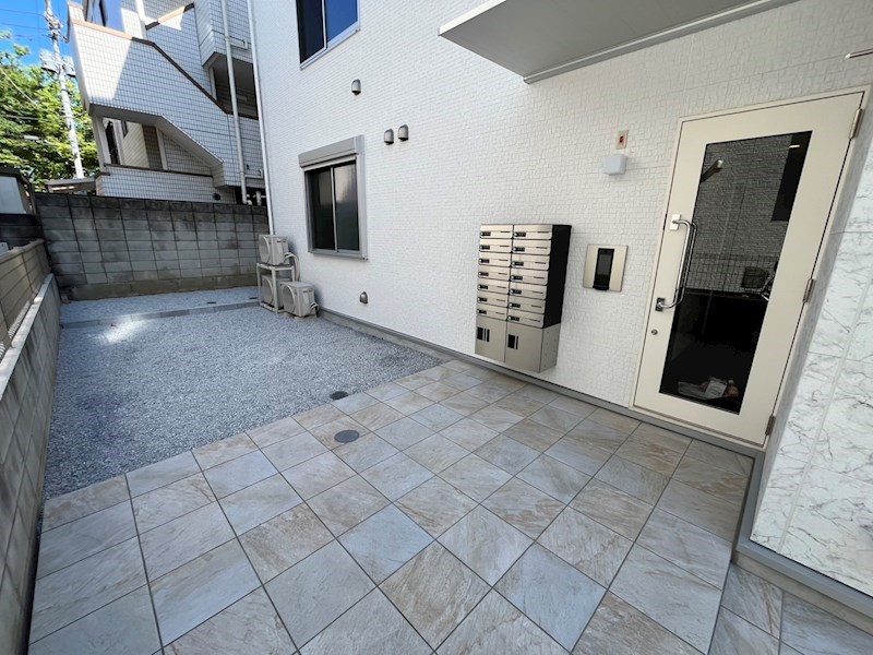 Claudia Takenotsuka その他外観5