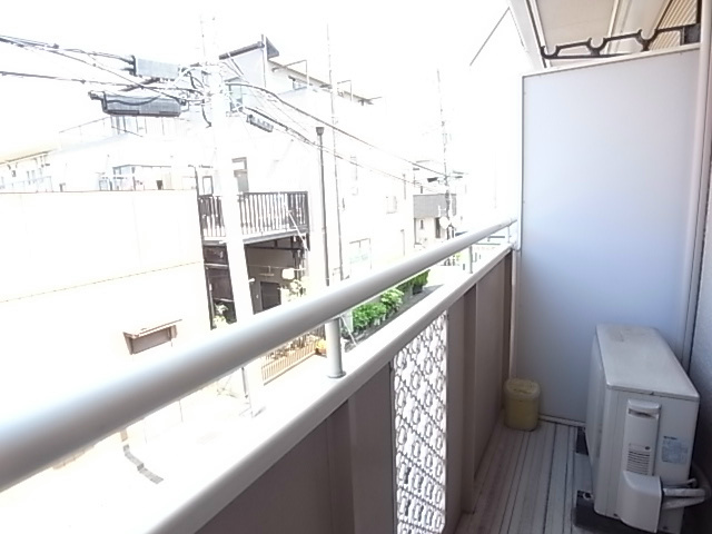 メゾンジュネス ベランダ