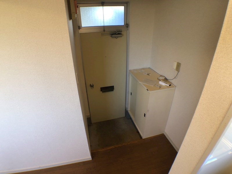 柏ハイツ 玄関