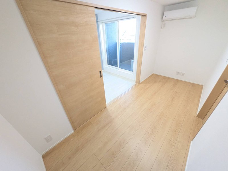 Ａｚｕｒｅ　Ｔｏｋｉｗａｄａｉｒａ（アジュール常盤平） リビング