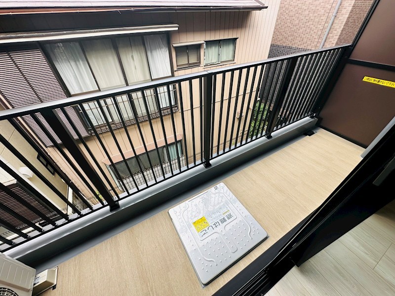 VERXEED&amp;alpha;AYASE ベランダ
