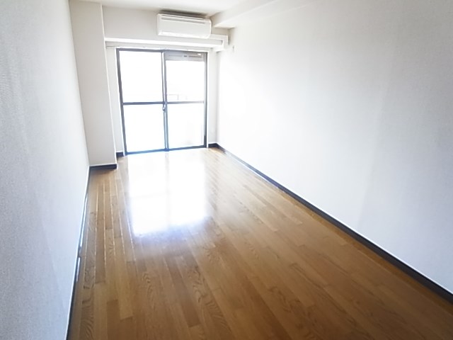 ＺＡＭＡエンゼルハイム北千住 リビング