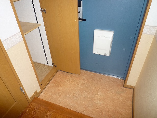 サンタバレー 玄関