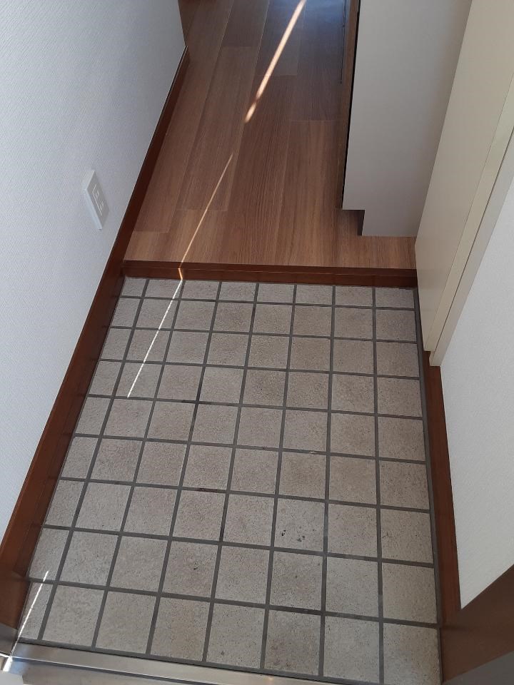 サンワハイツ柏の葉 玄関