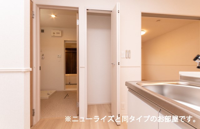 ジ・アピオン その他9
