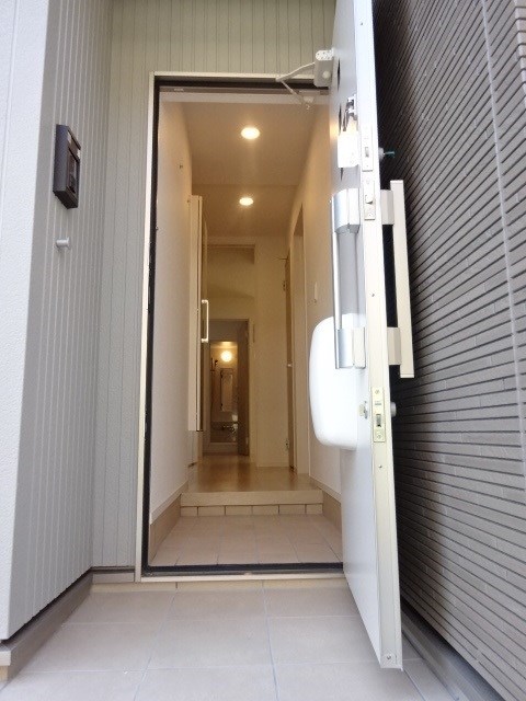 アバンツァート 玄関