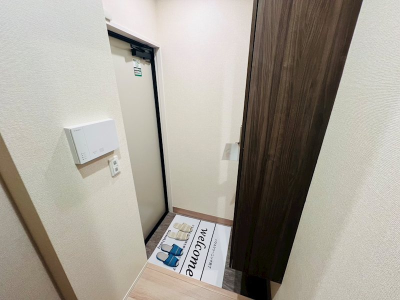 STELLA新松戸 玄関