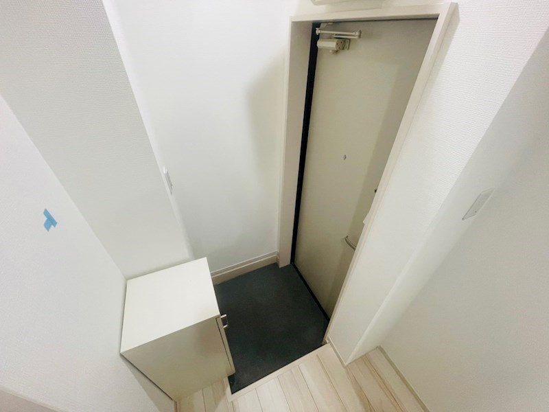 ウラノス竹の塚 玄関