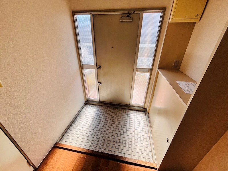 西窪町斉藤邸 玄関