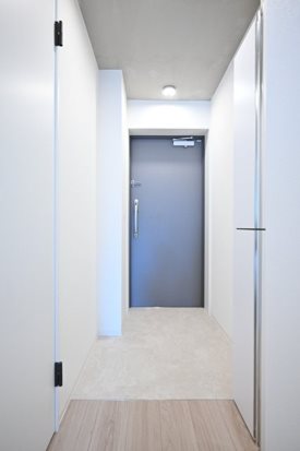 三ノ輪レーベル 玄関