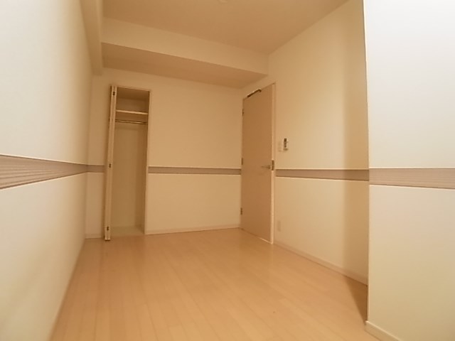 ロイヤルパークス西新井 ベッドルーム