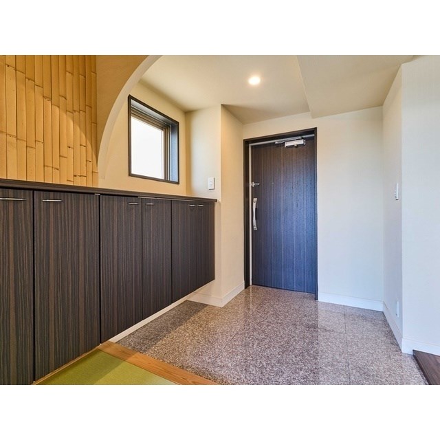 ウィズ松戸陽だまりの丘 玄関