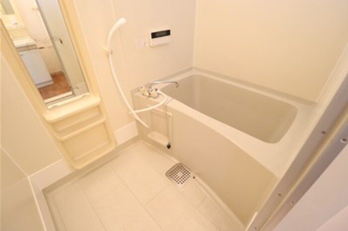 ロイヤルタウン泉Ｄ 風呂画像