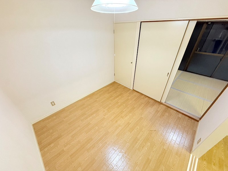 エクセレント泉 リビング