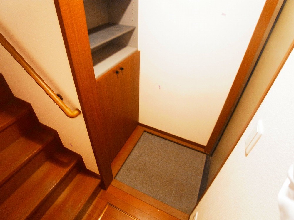 T＆ｋとねり 玄関