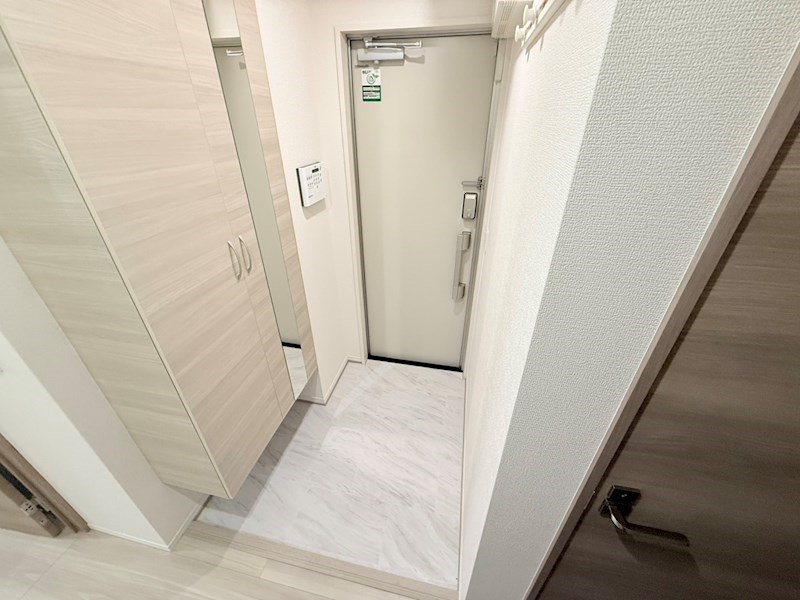 メゾン　シャルム 玄関