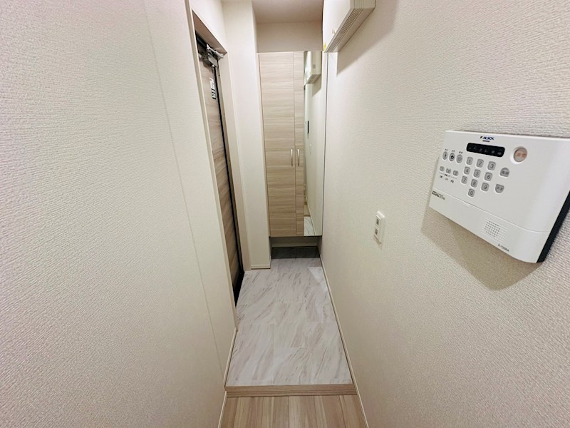 セレスティア六町Ⅱ 玄関