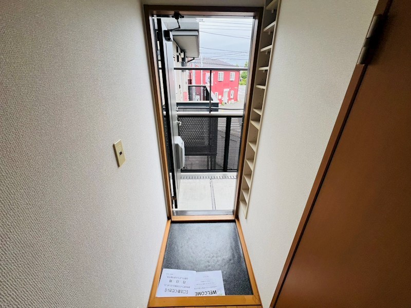 ジュピターB 玄関