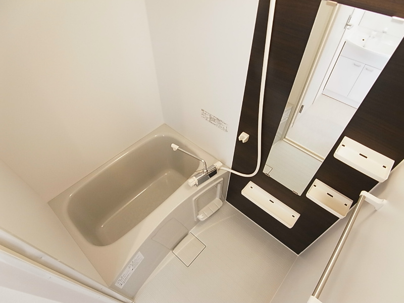 リブリ・メゾンエイト 風呂画像