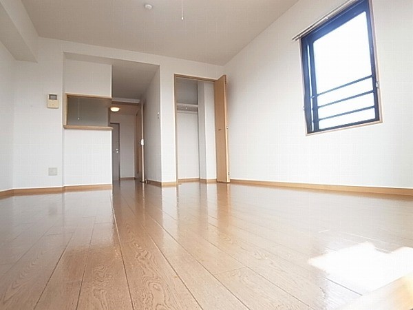 アヴニール豊四季 リビング