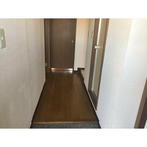 サンエステートＡ棟 玄関