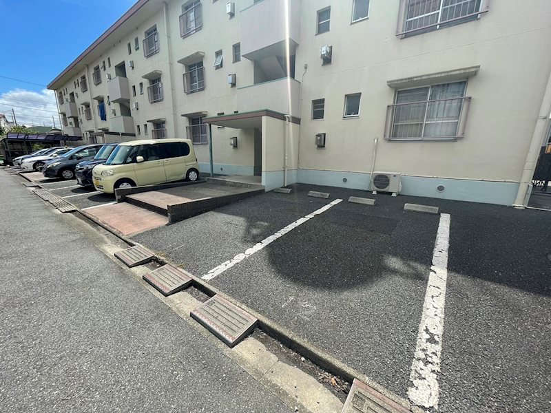 舎人吉岡ハイツ その他外観2