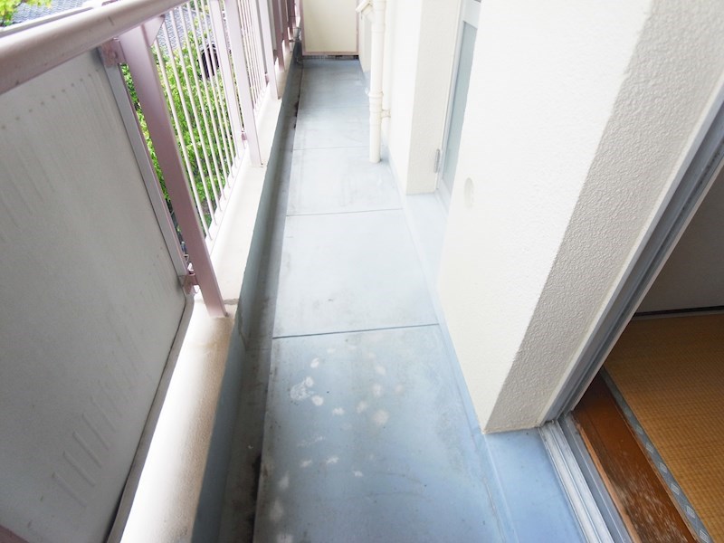 舎人吉岡ハイツ ベランダ