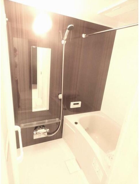 メゾン・シャルマン 風呂画像