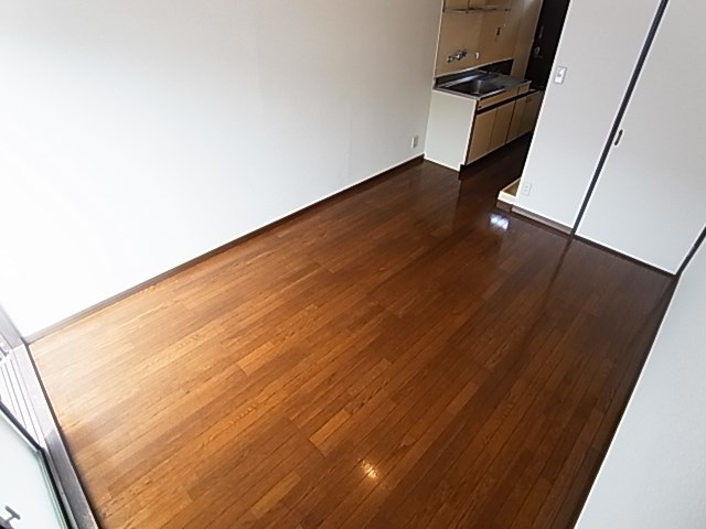 ボヌール北綾瀬 リビング
