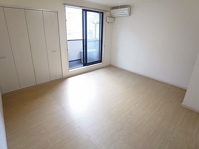 ウィッシュハイツ２ ベッドルーム