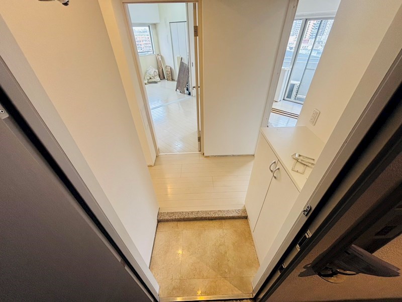 プライムアーバン千住 玄関