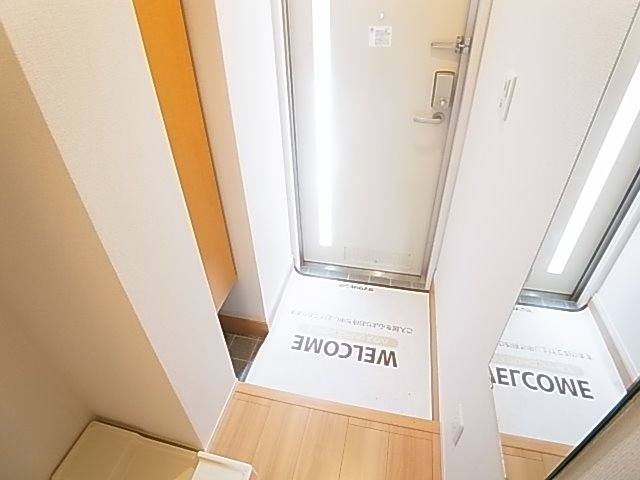 ラッテ 玄関