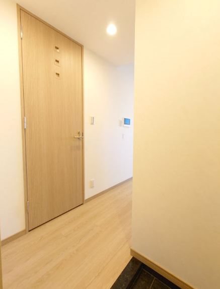 ルーブル五反野弐番館 玄関