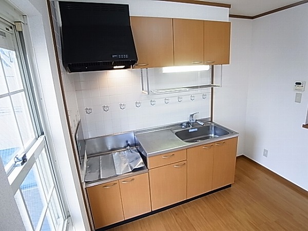 シャンテ・ヒルズ キッチン