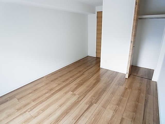 エルスタンザ東綾瀬ＤＥＵＸ ベッドルーム