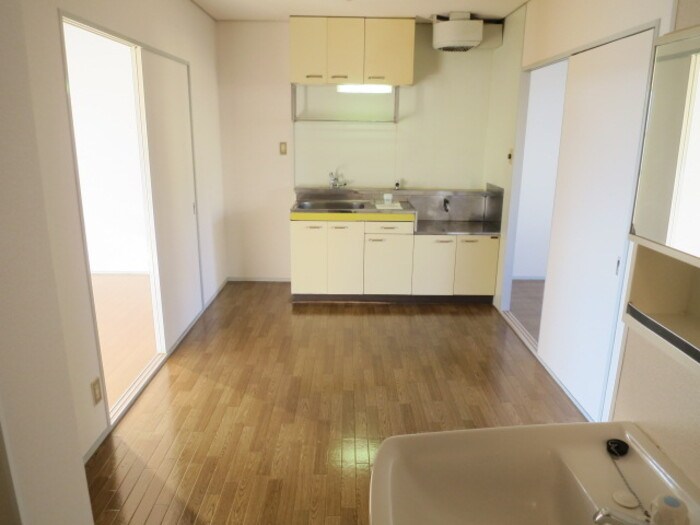 神取ハイツ リビング