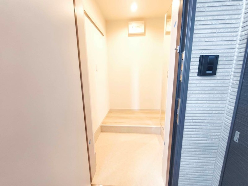 リブリ・高野 玄関