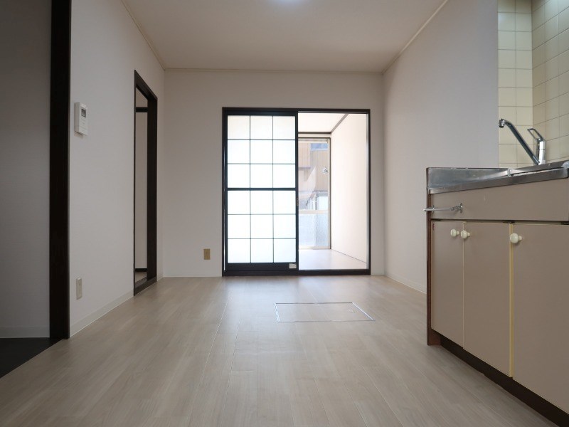 メゾンリバーサイド リビング