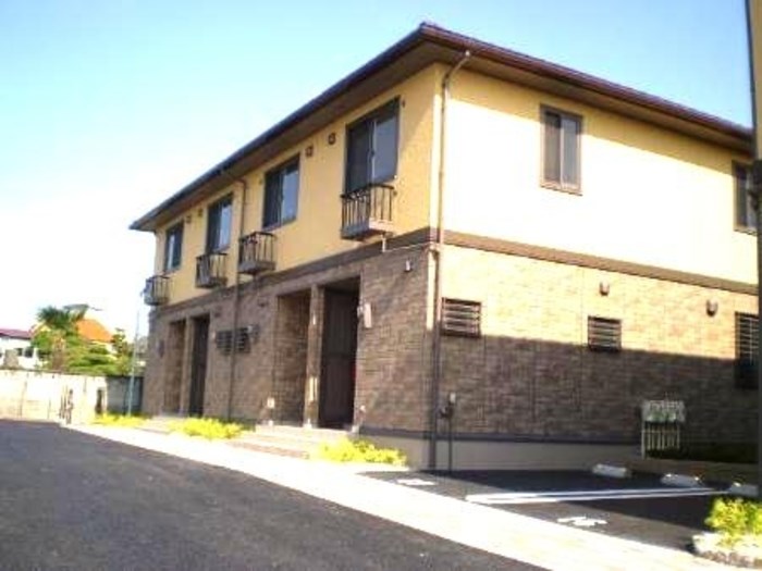 フレールⅡ東金町 外観写真