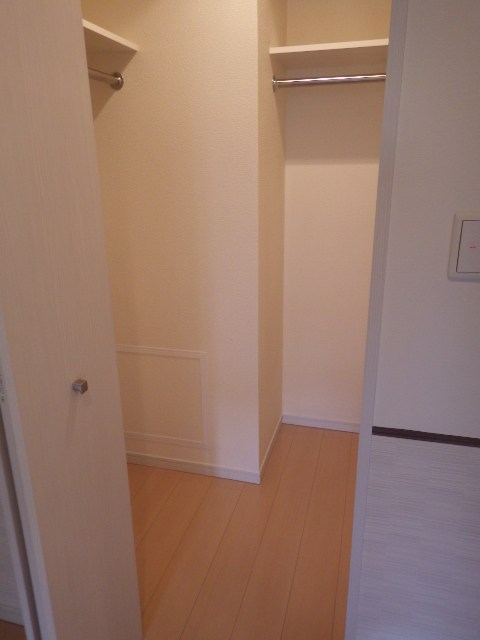 ロイヤルパークス新田 その他3
