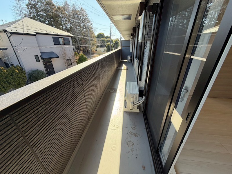 Dear Life ベランダ