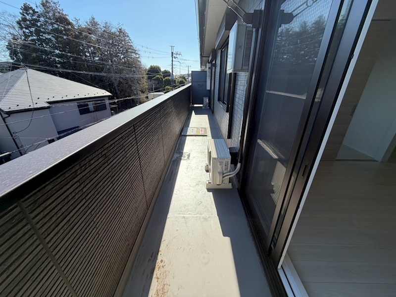 Dear Life ベランダ