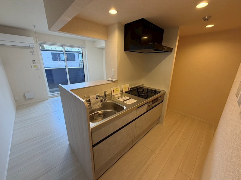 Dear Life キッチン