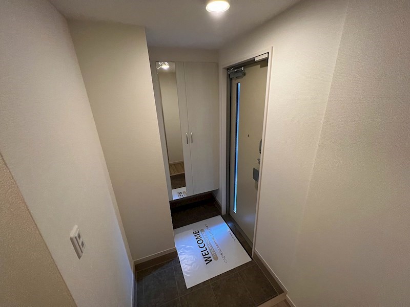 クーラクーD 玄関