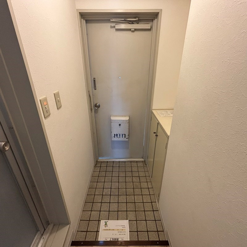 島村マンション 玄関