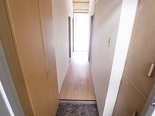 山口マンション 玄関