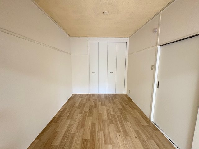 山口マンション ベッドルーム