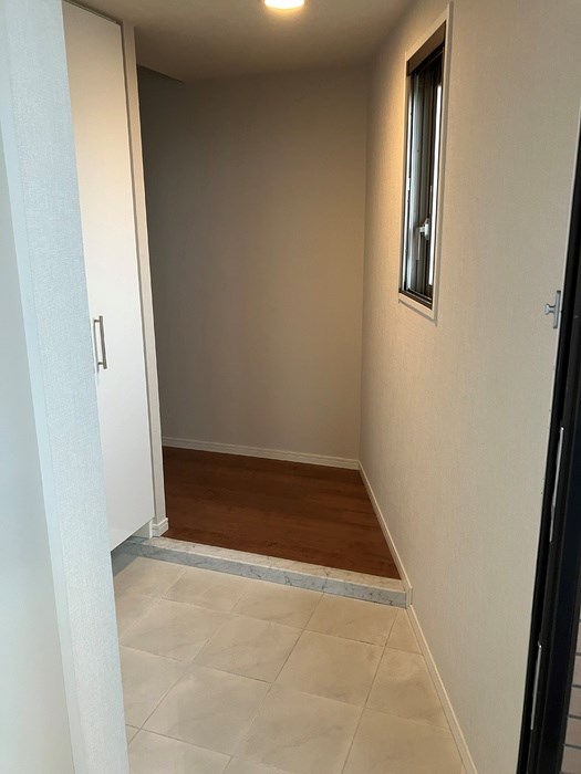 カスタリア荒川 玄関