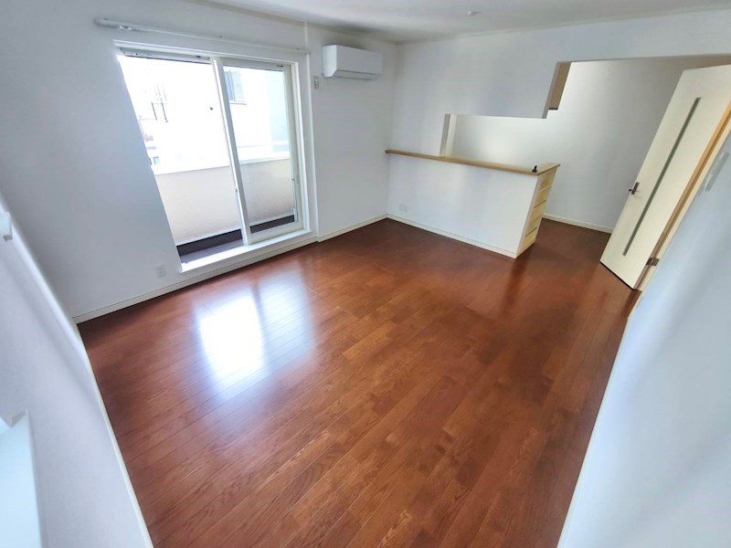 夢路オネスト リビング